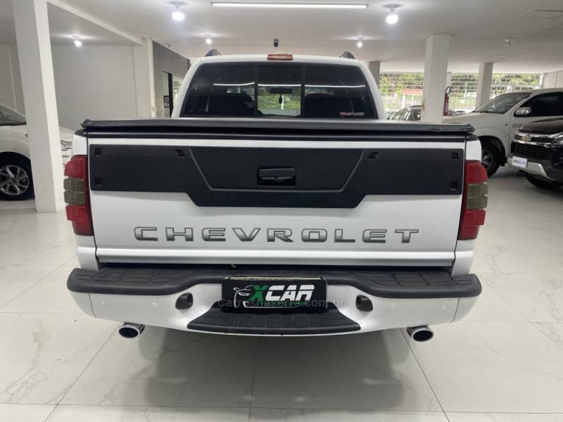 CHEVROLET - S10 2.4 MPFI EXECUTIVE 4X2 CD 8V FLEX 4P MANUAL - 2011/2011 - Branca - R$ 68.900,00