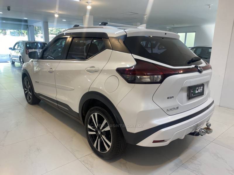 NISSAN - KICKS 1.6 ADVANCE 16V PLUS CVT FLEX 4P AUTOMÁTICO - 2022/2022 - Branca - R$ 103.900,00