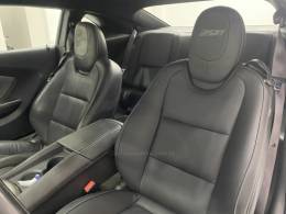CHEVROLET - CAMARO 6.2 SS COUPÉ V8 GASOLINA 2P AUTOMÁTICO - 2011/2011 - Branca - R$ 204.900,00