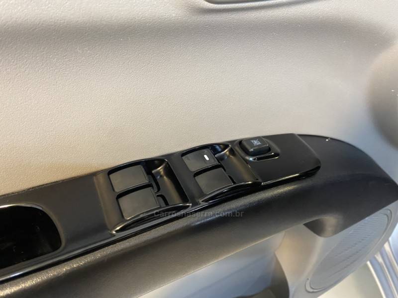 MITSUBISHI - L200 TRITON 3.2 GL 4X4 CD 16V TURBO INTERCOLER DIESEL 4P MANUAL - 2012/2013 - Prata - R$ 99.900,00