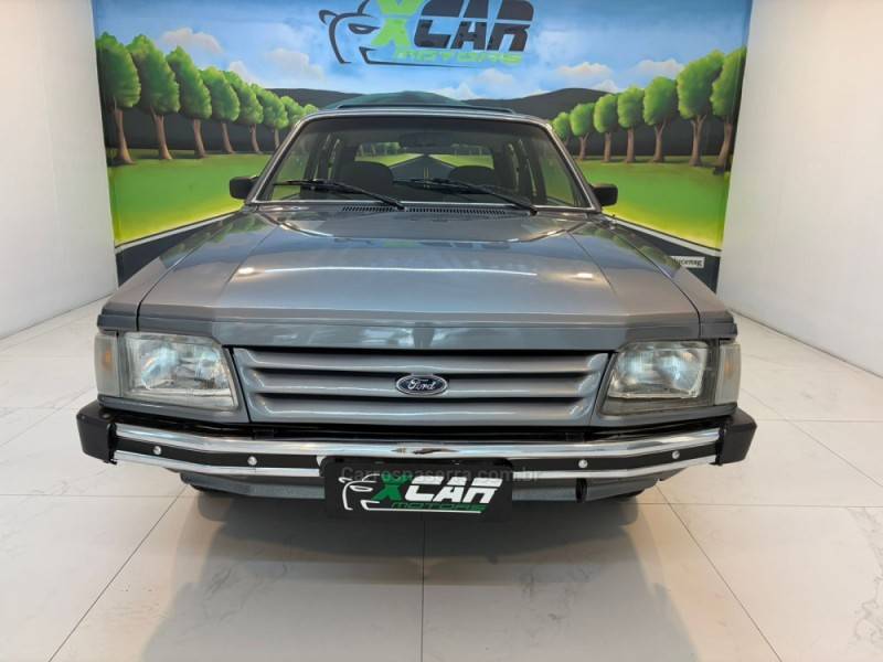 FORD - BELINA 1.6 L 4X4 8V ÁLCOOL 2P MANUAL - 1985/1985 - Cinza - R$ 38.900,00