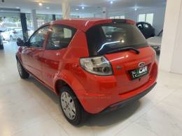 FORD - KA 1.0 MPI CLASS 8V FLEX 2P MANUAL - 2013/2013 - Vermelha - R$ 33.900,00