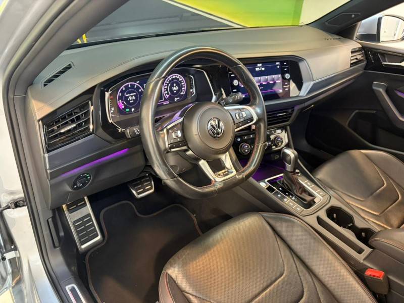 VOLKSWAGEN - JETTA 2.0 16V TSI GLI 350 GASOLINA 4P AUTOMÁTICO - 2020/2020 - Prata - R$ 163.900,00