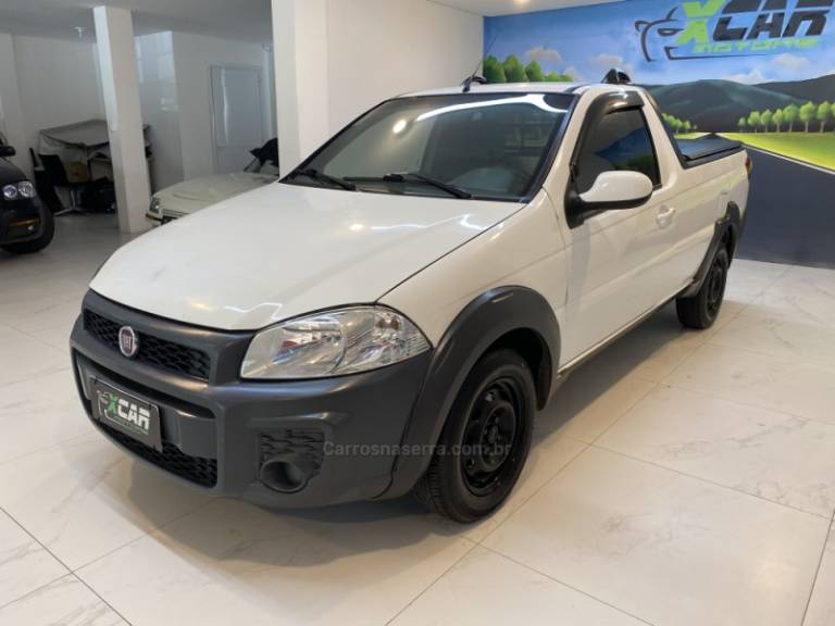 FIAT - STRADA 1.4 MPI HARD WORKING CS 8V FLEX 2P MANUAL - 2018/2018 - Branca - R$ 51.900,00