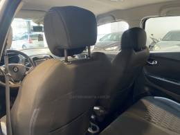 RENAULT - CAPTUR 1.6 16V SCE FLEX ZEN MANUAL - 2019/2019 - Prata - R$ 74.900,00
