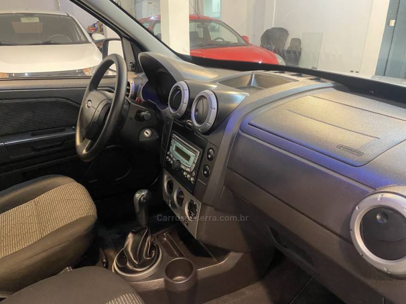 FORD - ECOSPORT 1.6 FREESTYLE 16V FLEX 4P MANUAL - 2011/2012 - Prata - R$ 44.900,00