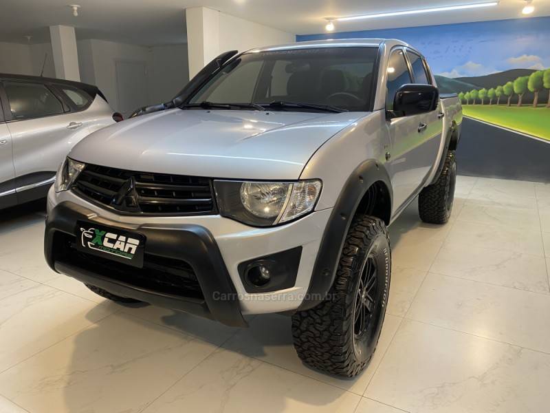 MITSUBISHI - L200 TRITON 3.2 GLS 4X4 CD 16V TURBO INTERCOLER DIESEL 4P MANUAL - 2012/2013 - Cinza - R$ 115.900,00