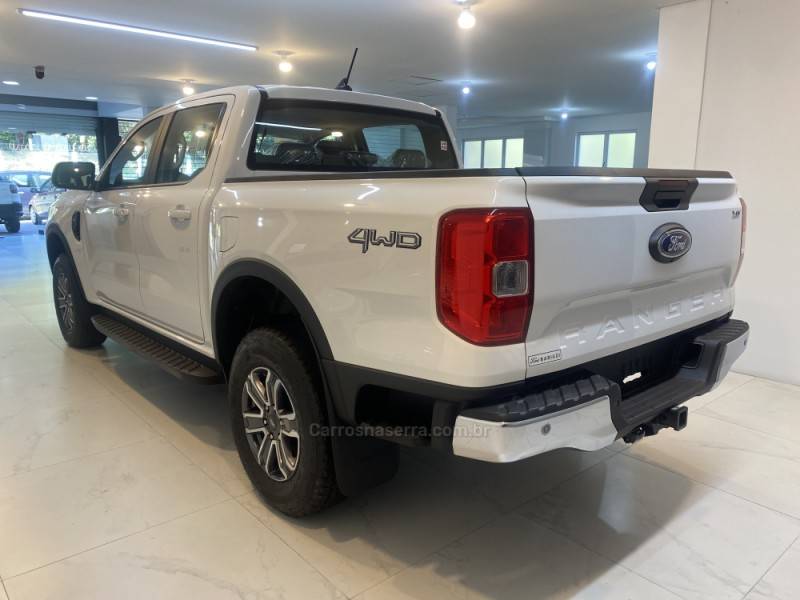 FORD - RANGER 3.0 V6 XLT CD TURBO 4X4 DIESEL 4P AUTOMÁTICO - 2024/2025 - Branca - R$ 299.900,00
