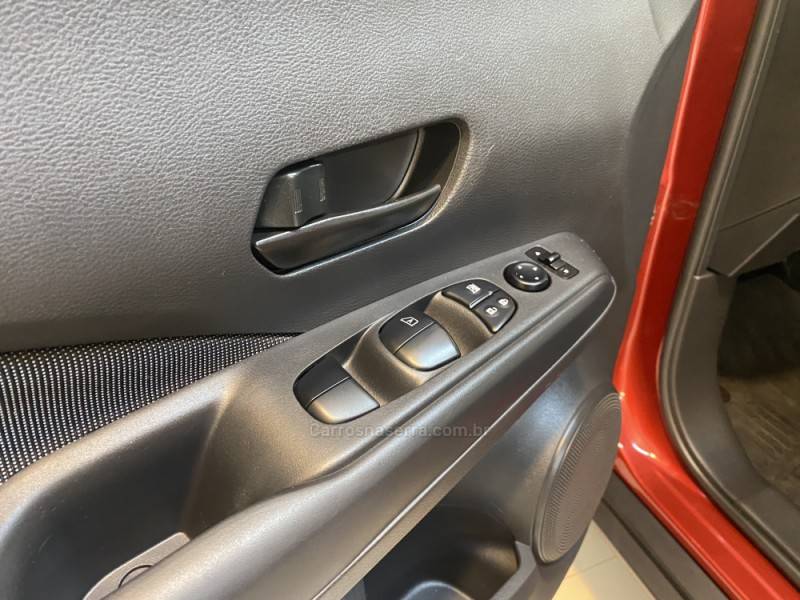 NISSAN - KICKS 1.6 ACTIVE 16V FLEX 4P AUTOMÁTICO - 2021/2021 - Vermelha - R$ 90.900,00