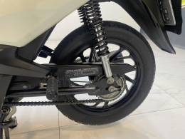 HONDA - BIZ 125 EX - 2021/2021 - Branca - R$ 16.900,00