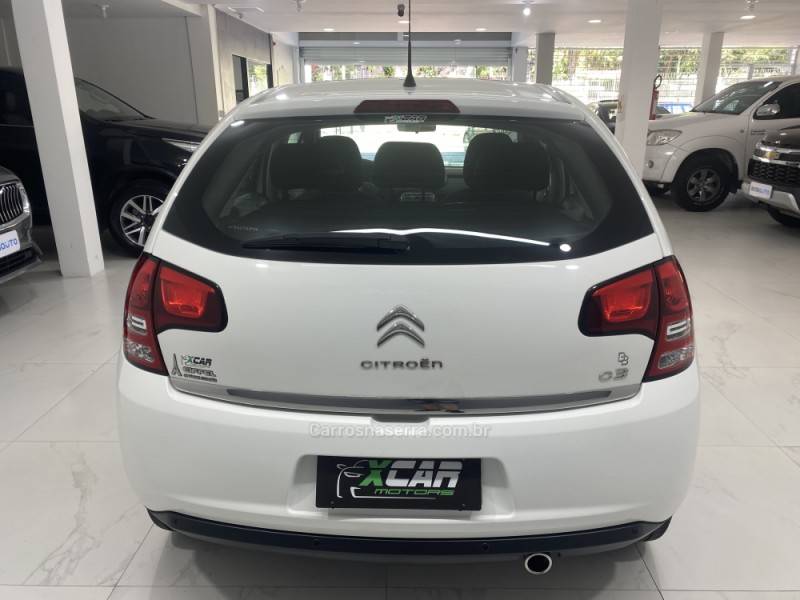 CITROËN - C3 1.6 EXCLUSIVE BVA 16V FLEX 4P AUTOMÁTICO - 2015/2015 - Branca - R$ 48.900,00