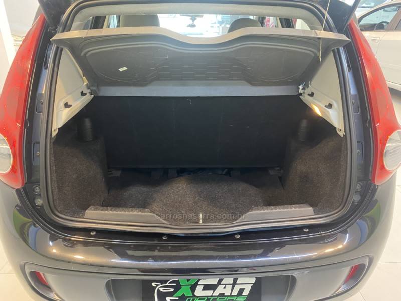 FIAT - PALIO 1.6 MPI ESSENCE 16V FLEX 4P MANUAL - 2013/2013 - Preta - R$ 39.900,00