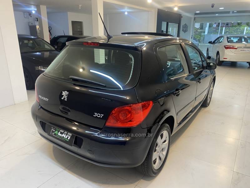 PEUGEOT - 307 1.6 PRESENCE PACK 16V FLEX 4P MANUAL - 2008/2009 - Preta - R$ 26.900,00