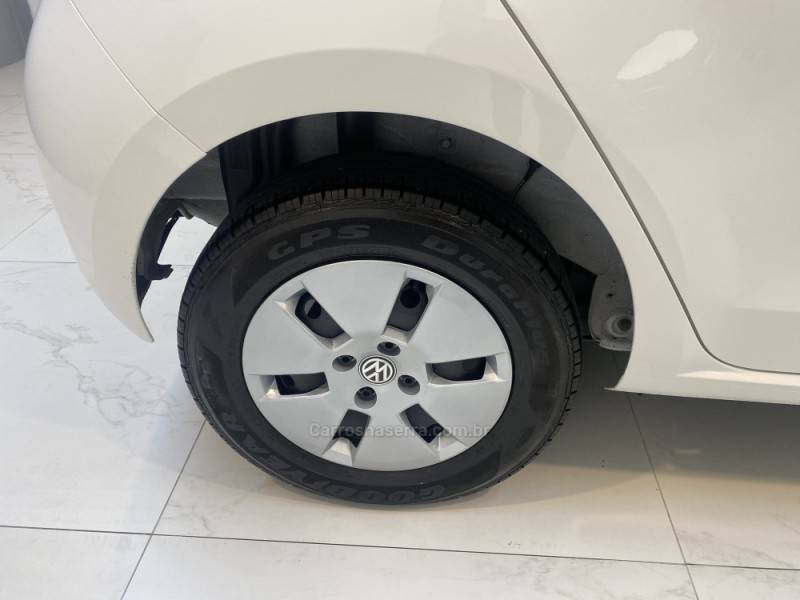 VOLKSWAGEN - UP 1.0 MPI MOVE UP 12V FLEX 2P MANUAL - 2015/2016 - Branca - R$ 42.900,00