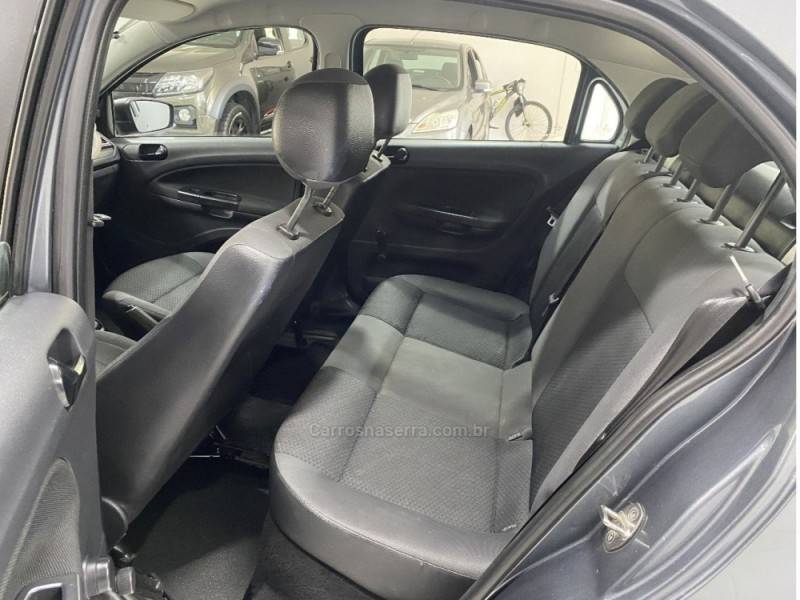 VOLKSWAGEN - GOL 1.0 12V MPI TOTALFLEX TRENDLINE 4P MANUAL - 2021/2021 - Cinza - R$ 54.900,00