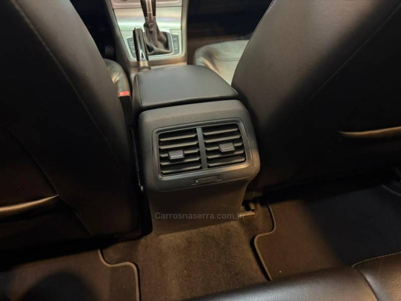 VOLKSWAGEN - GOLF 1.4 TSI COMFORTLINE 16V GASOLINA 4P AUTOMÁTICO - 2015/2015 - Branca - R$ 78.900,00