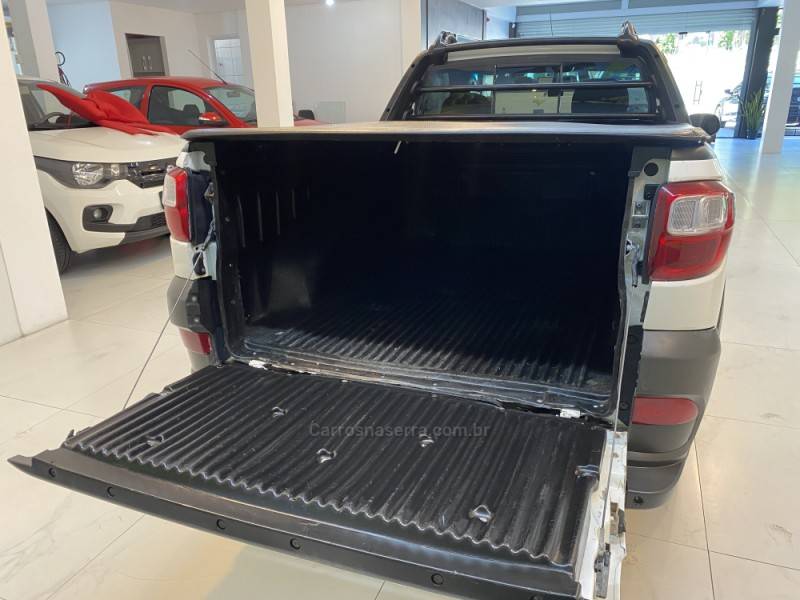 FIAT - STRADA 1.4 MPI HARD WORKING CS 8V FLEX 2P MANUAL - 2018/2018 - Branca - R$ 51.900,00