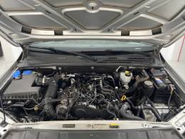 VOLKSWAGEN - AMAROK 2.0 SE 4X4 CD 16V TURBO INTERCOOLER DIESEL 4P MANUAL - 2018/2018 - Prata - R$ 107.900,00