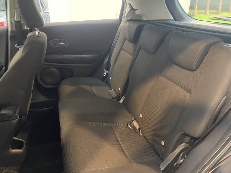 HONDA - HR-V 1.8 16V FLEX EX 4P AUTOMÁTICO - 2016/2016 - Preta - R$ 84.900,00
