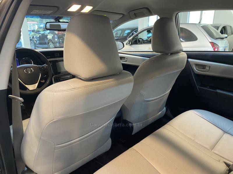 TOYOTA - COROLLA 1.8 XEI 16V FLEX 4P AUTOMÁTICO - 2017/2018 - Marrom - R$ 99.900,00
