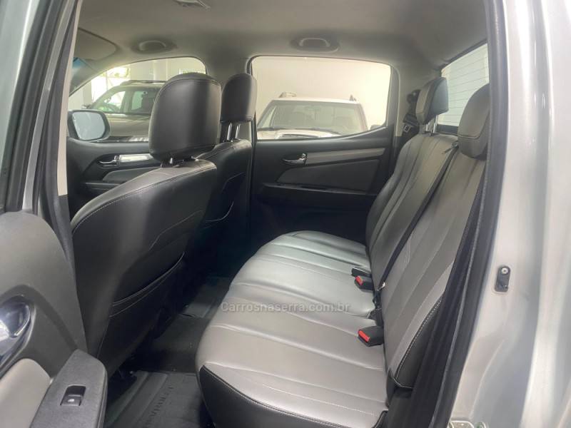 CHEVROLET - S10 2.8 LT 4X4 CD 16V TURBO DIESEL 4P AUTOMÁTICO - 2018/2019 - Prata - R$ 159.900,00