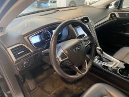 FORD - FUSION 2.5 16V FLEX 4P AUTOMÁTICO - 2014/2015 - Preta - R$ 75.900,00