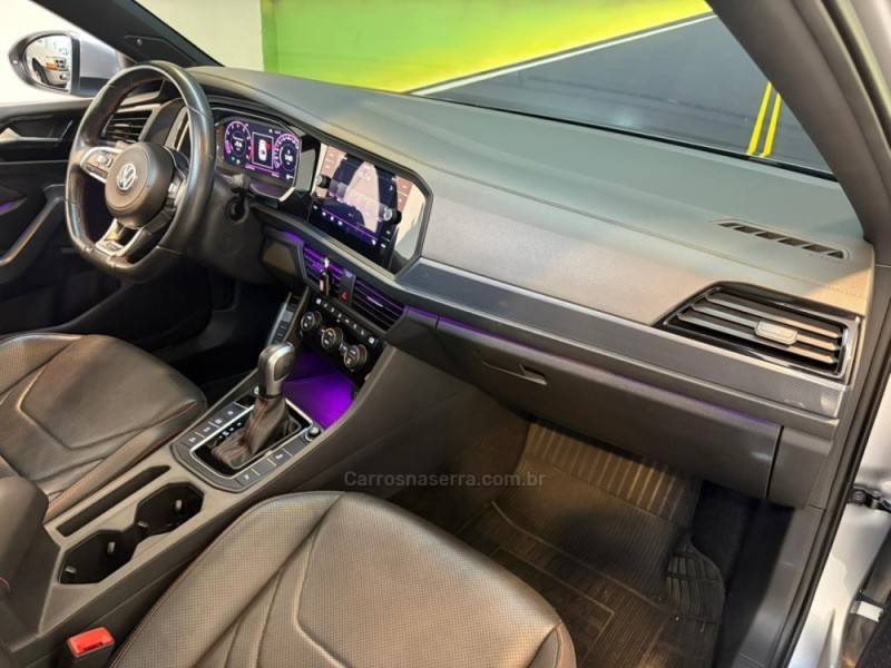 VOLKSWAGEN - JETTA 2.0 16V TSI GLI 350 GASOLINA 4P AUTOMÁTICO - 2020/2020 - Prata - R$ 163.900,00