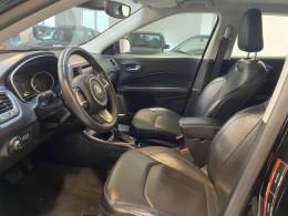 JEEP - COMPASS 2.0 16V FLEX LONGITUDE AUTOMÁTICO - 2017/2017 - Preta - R$ 93.900,00
