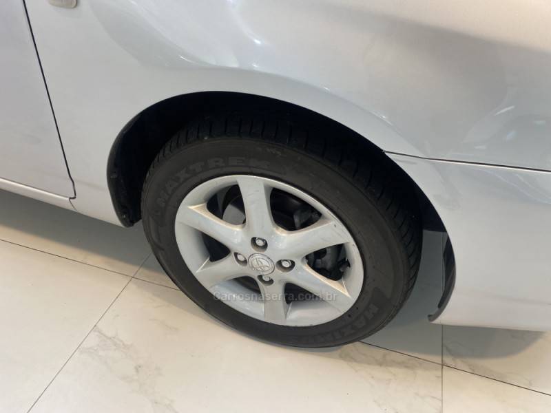 TOYOTA - COROLLA 1.8 XEI 16V GASOLINA 4P AUTOMÁTICO - 2002/2003 - Prata - R$ 36.900,00