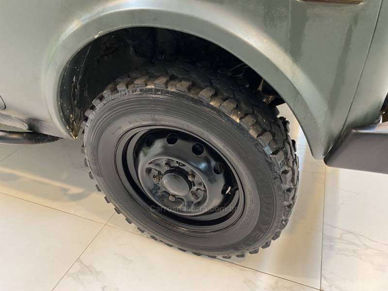 LADA - NIVA 1.6 4X4 GASOLINA 2P MANUAL - 1993/1993 - Verde - R$ 29.900,00