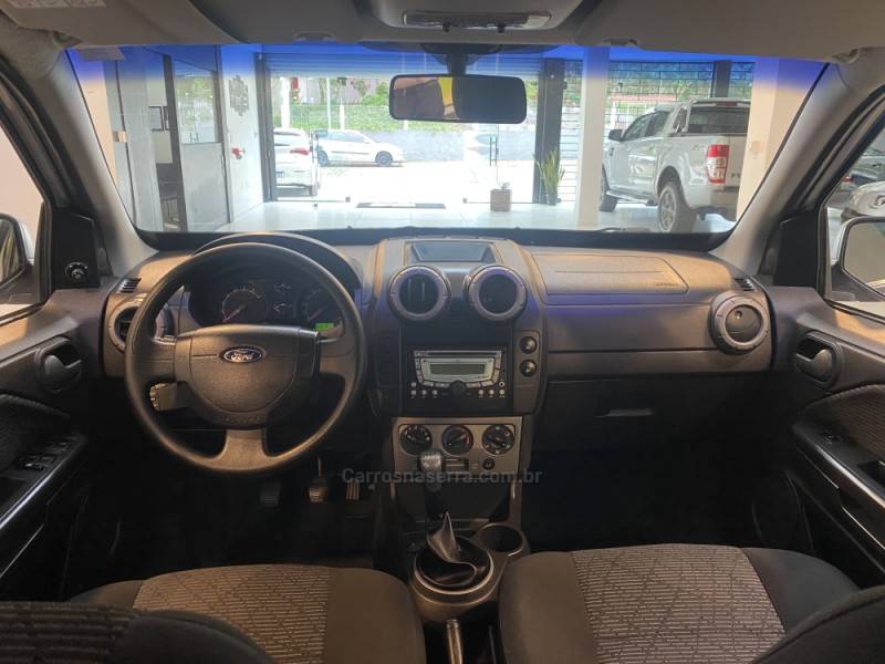 FORD - ECOSPORT 1.6 FREESTYLE 16V FLEX 4P MANUAL - 2011/2012 - Prata - R$ 44.900,00