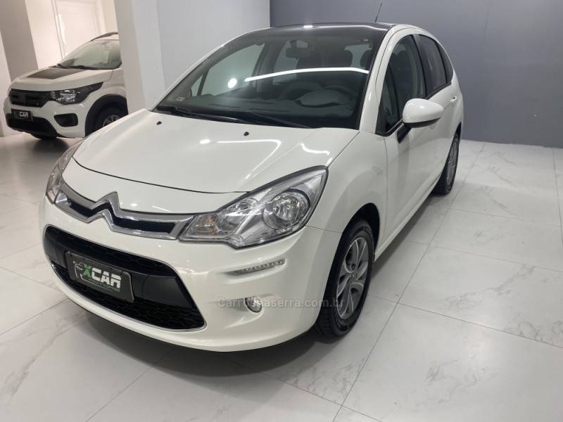 CITROËN - C3 1.6 EXCLUSIVE BVA 16V FLEX 4P AUTOMÁTICO - 2015/2015 - Branca - R$ 48.900,00