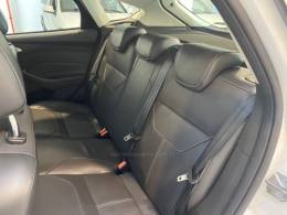 FORD - FOCUS 2.0 SE PLUS 16V FLEX 4P AUTOMÁTICO - 2015/2016 - Branca - R$ 59.900,00